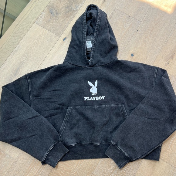 COPY - PLAYBOY Gray Cropped Hoodie Sweatshirt size XL and Black hoodie size XL - Picture 3 of 5